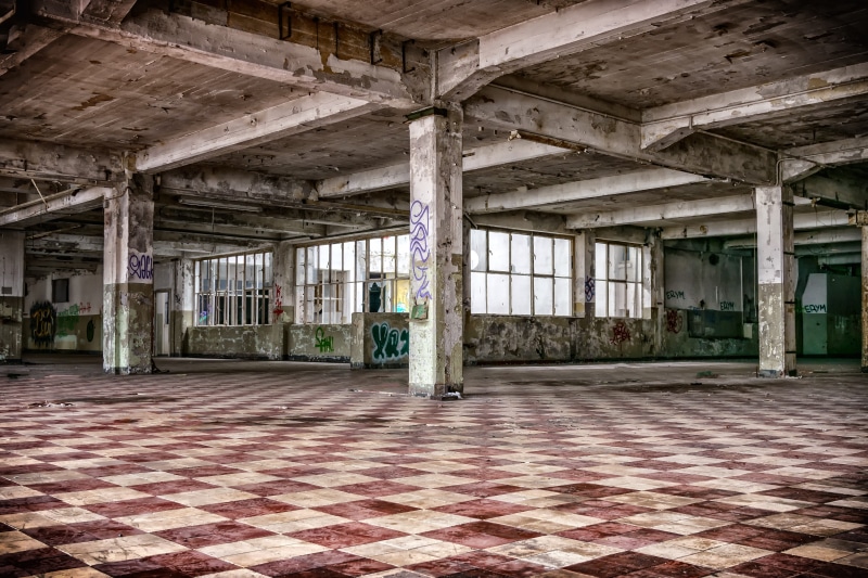 pattern, weathered, dirty, architectural column, obsolete, empty, decay, photography, ruined, building, history, built structure, columnar, flooring, industry