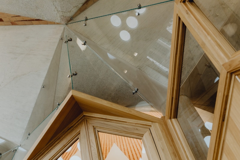 lighting equipment, skylight, building, cathedral, wall - building feature, Gaudi, hanging, city, roof beam, familia, sagrada, 4K, religion, nature, house