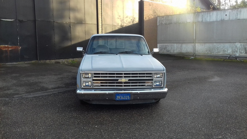 street, land vehicle, vintage car, retro styled, Pickup, parking, Stepside, 1080P, stationary, city, Chevrolet, garage, transportation, parking lot, Car