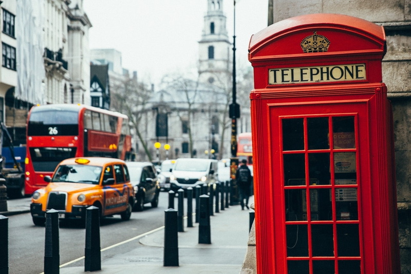 Phone booth, London, technology, built structure, Bus, London traffic, architecture, connection, transportation, telephone, telephone booth, incidental people