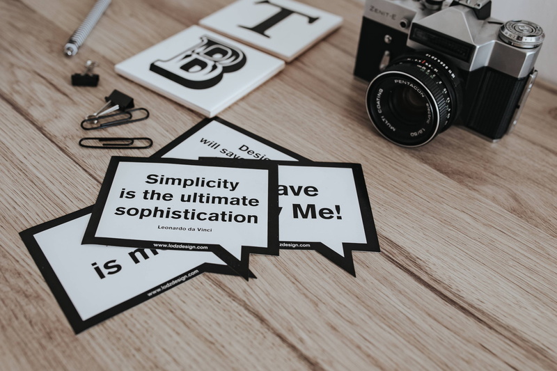 paper, photography, western script, still life, photographic equipment, Little, black, motto, 4K, camera - Photographic Equipment, table, communication