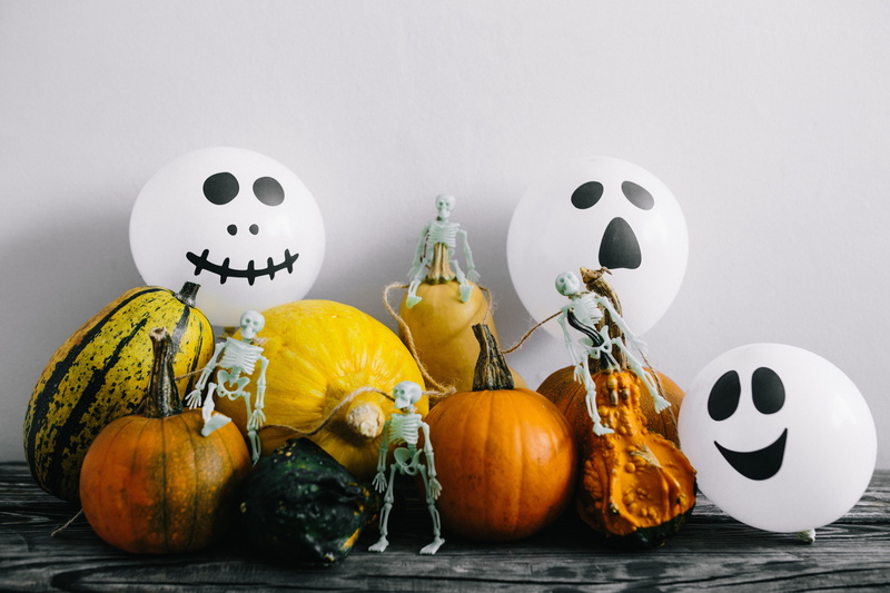 decoration, pumpkins, group of objects, fall, freshness, indoors, nature, no people, 5K, pumpkin, jack o lantern, still life, vegetable, boo, celebration