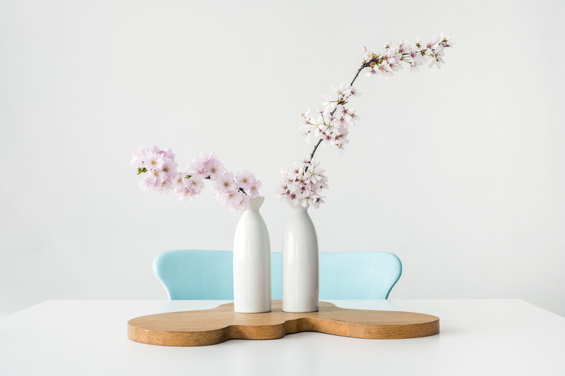 vulnerability, in the house, pink color, plant, flowering plant, flower arrangement, still life, flower, pink, petaled, table, blossom, white color, surface