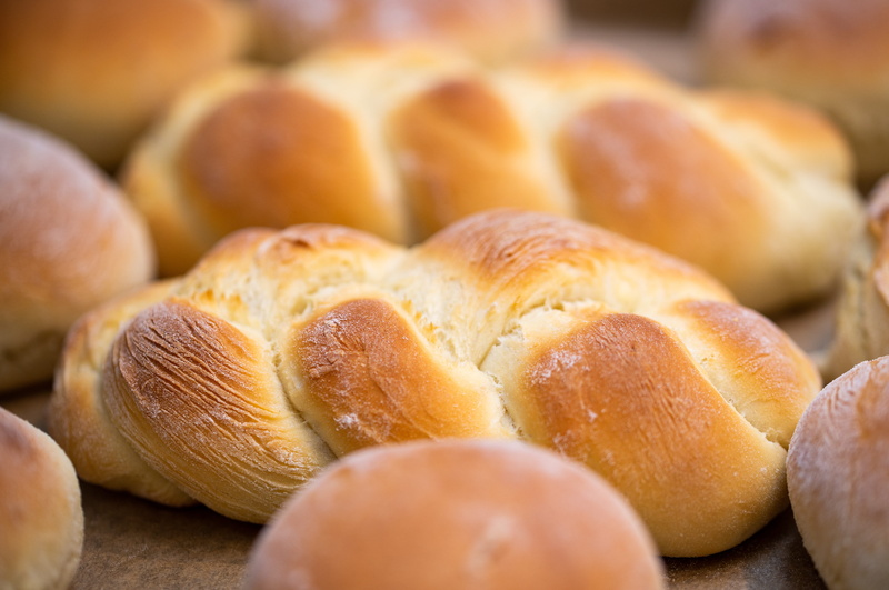 dough, loaf of bread, selective focus, freshness, baguette, judaism, food and drink, 5K, indoors, bakery, bake, roll, no people, large group of objects