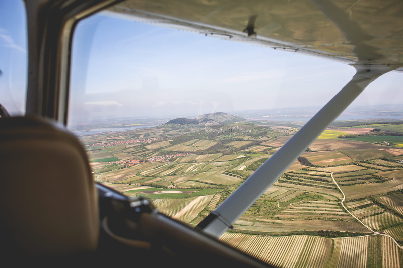 nature, car, Pálava, palava, cessna, mode of transportation, looking Through Window, landscape, transparent, lava, sky, day, scenery, air Vehicle, Hills