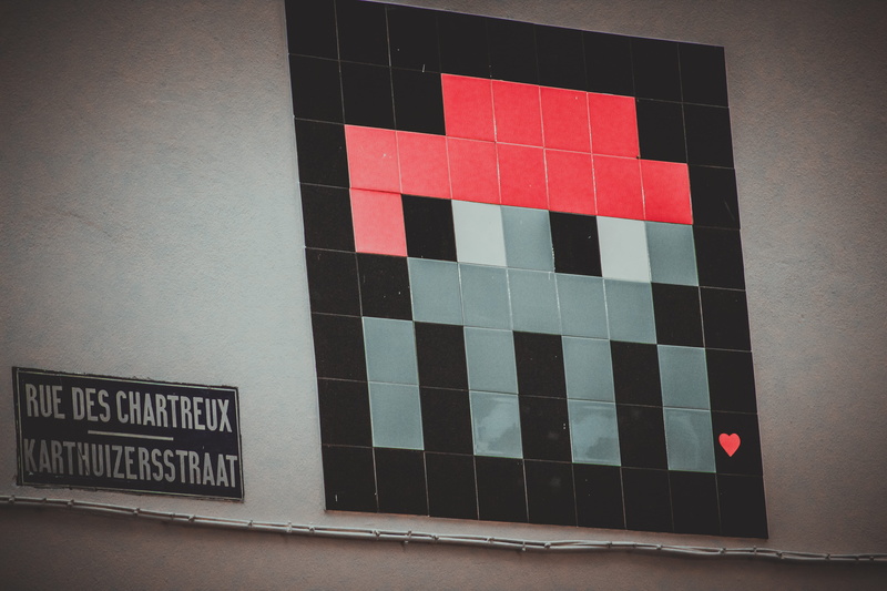 day, game, display, wall, outdoors, minecraft, electronics, screen, wall - building feature, building exterior, communication, text, low angle view, patriotism