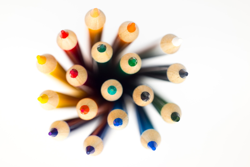 crayon, choice, focus, pencils, coloring, color, disjunct, 5K, no people, motley, tip, wood, arts culture and entertainment, shape, shallow, directly above