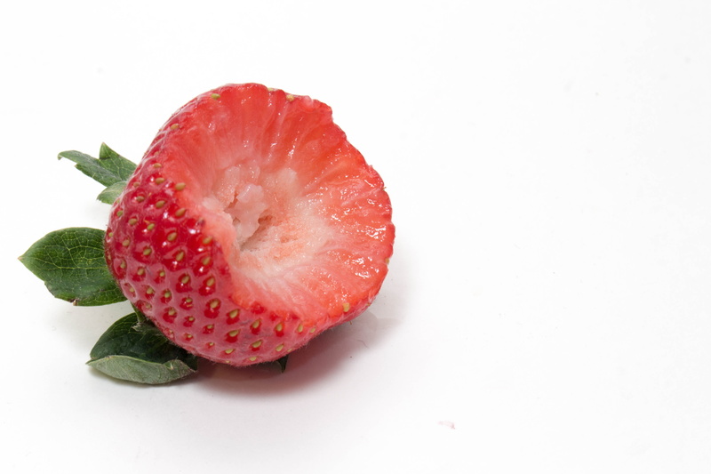 confection, wellbeing, cut out, no people, single object, antioxidant, 5K, disjunct, food and drink, fruit, white background, juicy, ripe, studio shot
