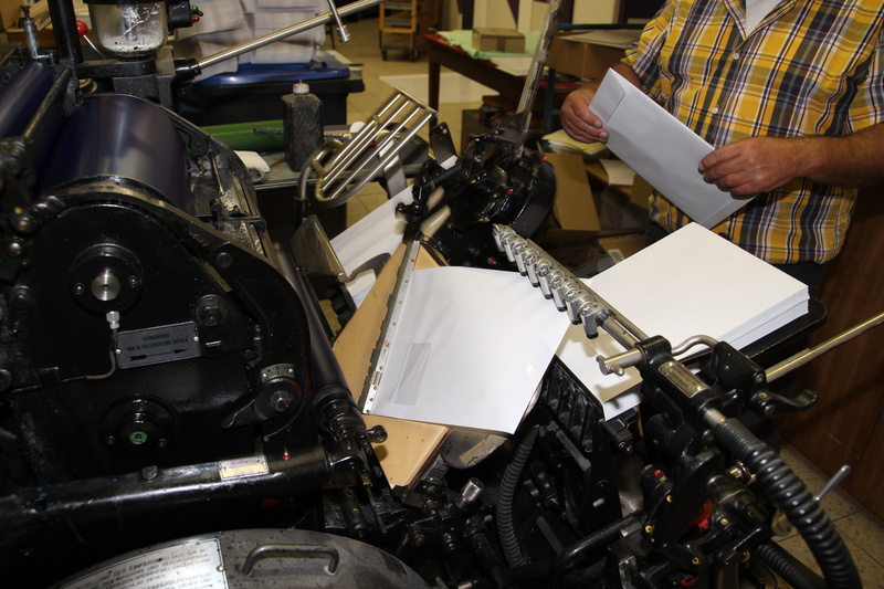 paper, document, men, close-up, people, real people, book printing, standing, heidelberg, industry, machine, printing, crucible, midsection, intake, technology