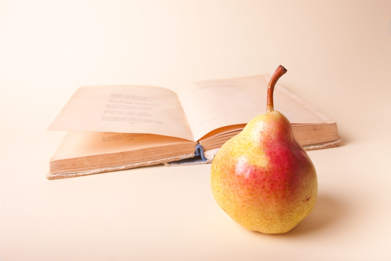 2K, learn, ripe, knowledge, cut out, elementary, fruit, two objects, white background, studio shot, food, teach, education, close-up, indoors, food and drink