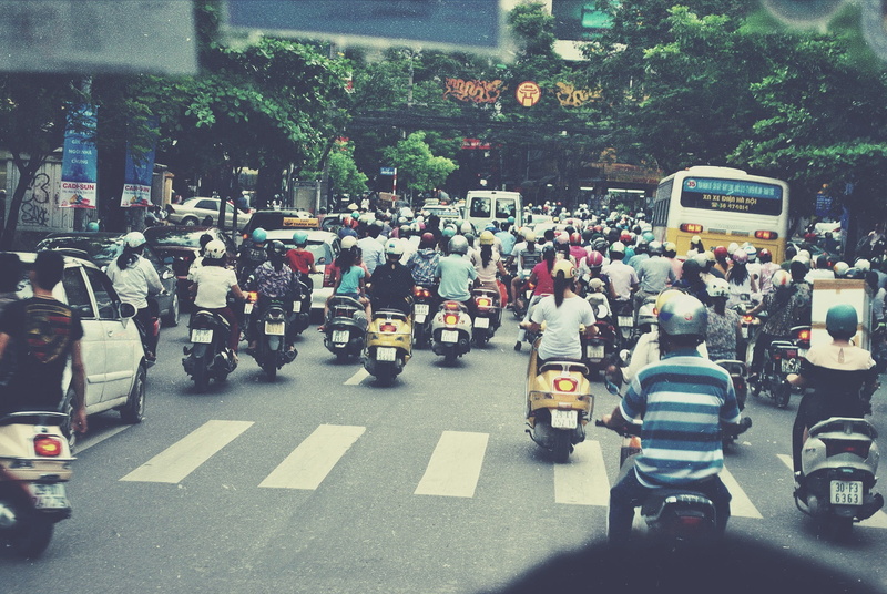 city life, men, outdoors, motorcycle, road, sign, mode of transportation, car, motor vehicle, 1080P, Vietnam, city, transportation, land vehicle, real people