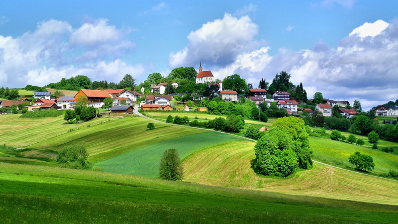 mountains, green, foreign country house, grass, 1080P, house, sky, landscape, country, green grass, foreign