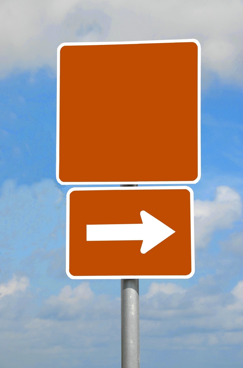background, directional sign, outdoors, direction, guide, notice, 2K, highway, way, information, message, signpost, traffic, symbol, blank, arrow symbol