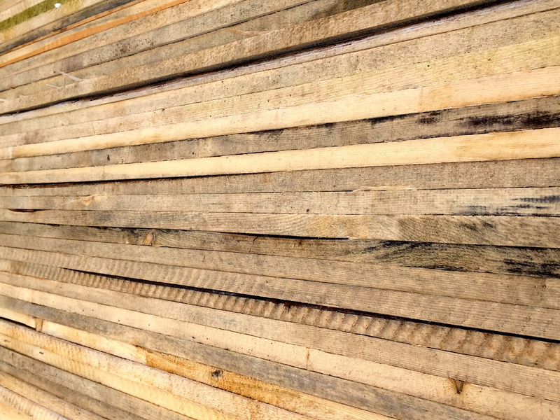 wood grain, wood - material, flooring, Bohlen, Wood, sunlight, no people, natural pattern, outdoors, brown, day, Stack, material, timber, rough, high angle view