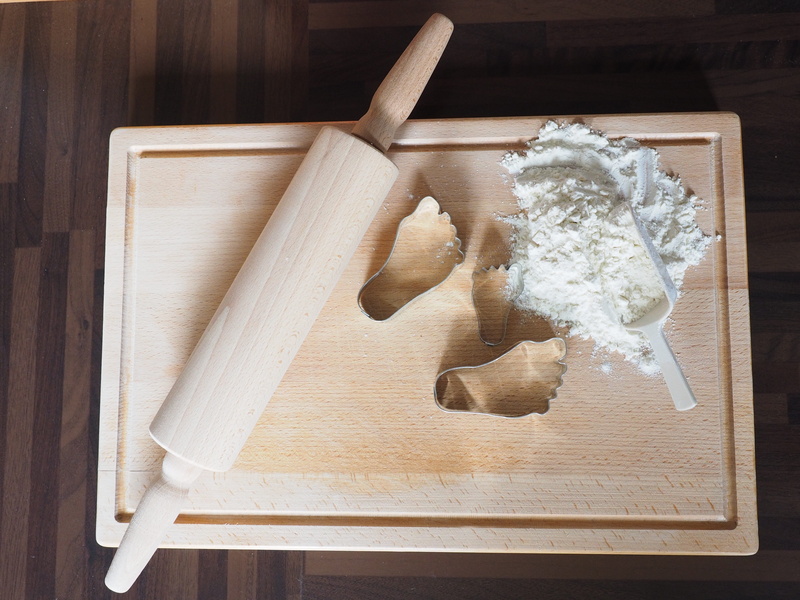 indoors, cookie cutter, bake, pin, still life, cutting board, christmas baking, 4K, flour, wood - material, high angle view, preparation, directly above