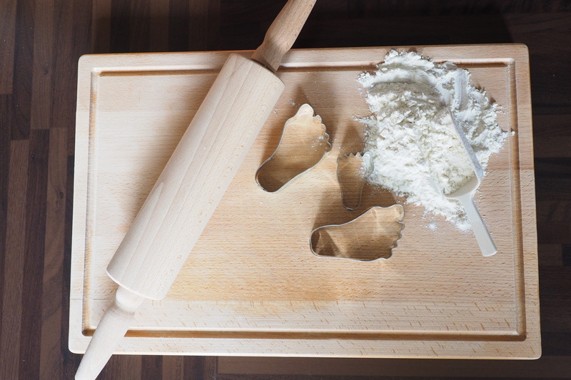 pin, kitchen utensil, baking, food and Drink, directly above, freshness, rolling pin, preparation, no people, spoon, studio shot, wooden spoon, wood grain