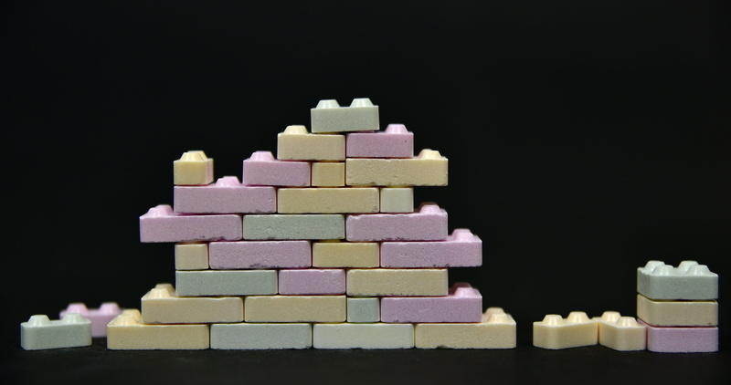 cut out, sugar cube, abundance, choice, black background, copy space, studio shot, insert, unhealthy eating, play stone, multi colored, facade, excess