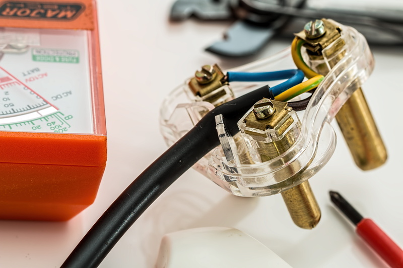 diy, blood, business, fix, wire, selective focus, medical supplies, high angle view, fossil fuel, photo, project, preparation, electric, repairman, cable
