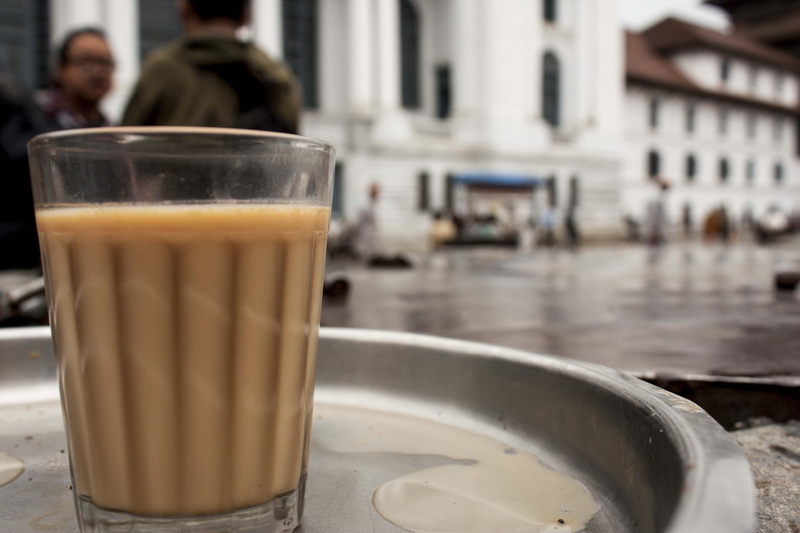 drink, tea, glass, city, incidental people, stimulating, milk, drinking, table, refreshment, restaurant, transparent, drinking glass, cafe, clear, focus on foreground