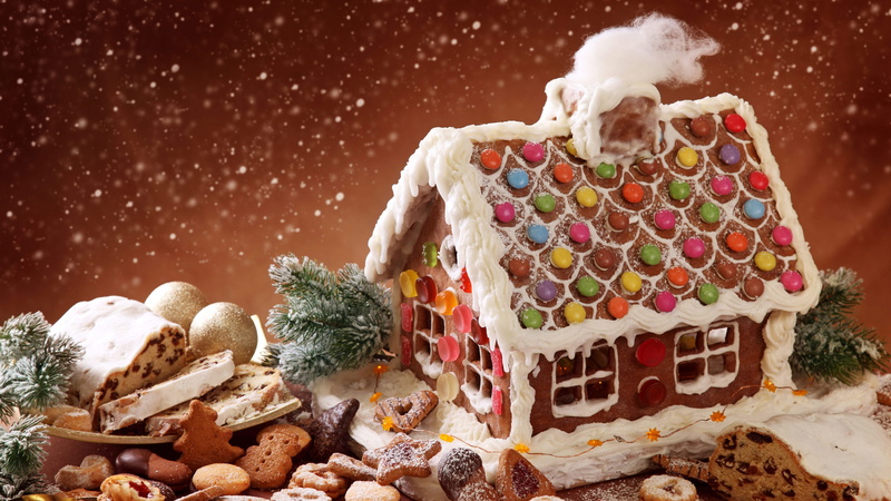 xmas, sweetness, 8k uhd, christmas season, 8K, cookies, dessert, gingerbread, christmas, gingerbread house, christmas decoration