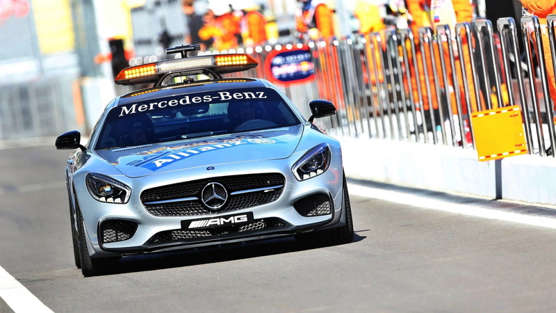 720P, vehicle, land vehicle, Mercedes-Benz, architecture, mode of transportation, retail, focus on foreground, government, police car, text, safety, safety car