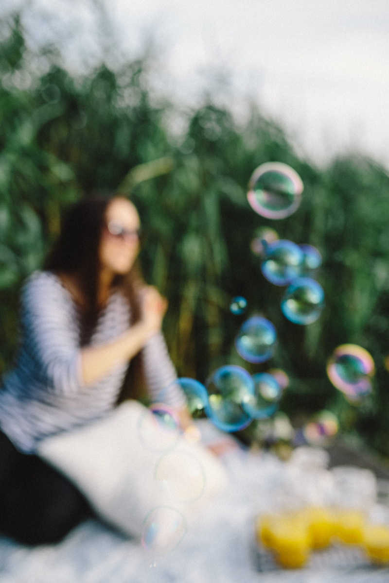 happiness, adults only, vulnerability, happy, park - Man Made Space, real people, women, soap, joy, enjoyment, summer, fragility, young women, people, selective focus