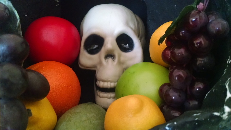 lemon, indoors, 4K, Fruit, apple, abundance, bone, whimsical, large group of objects, Skull, celebration, orange, artificial, Colorful, grapes, food and drink