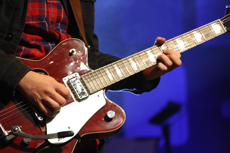 guitar, guitarist, blues, one person, jazz, stage - Performance Space, music, musical Band, Electric Guitar, player, popular Music Concert, musician, rock