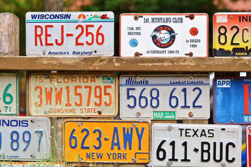 american number plates, weathered, price tag, deco, ornament, outdoors, abundance, car shield, business, decoration, no people, backgrounds, Car, 5K, license