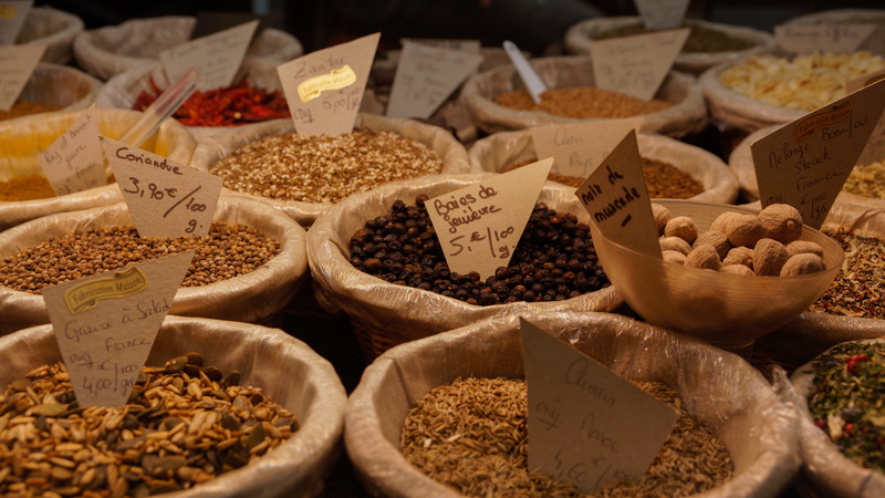 food, no people, wellbeing, healthy eating, indian food, sack, dried food, freshness, 5K, store, coriander, spices, assorted, spice, juniper berry, ingredient