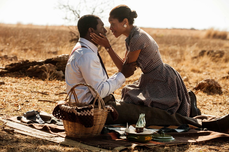 nelson mandela, food, married, lifestyles, casual Clothing, drinking, love, outdoors, males, real People, romance, bonding, copy Space, embracing, nature