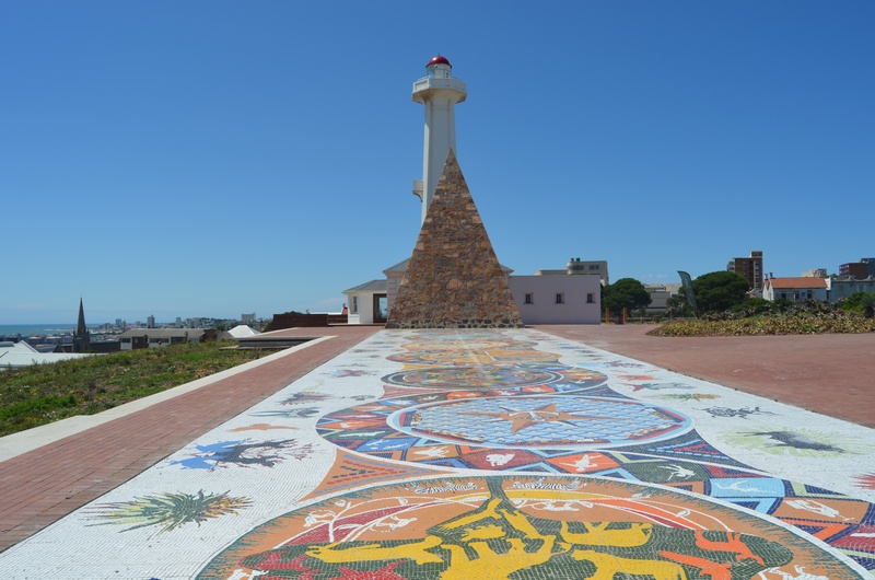 4K, blue, park, tower, port city, pyramid, sunny, 2011, places of interest, near, building, no people, religion, sky, white, mosaic, shore, route 67, eastern cape