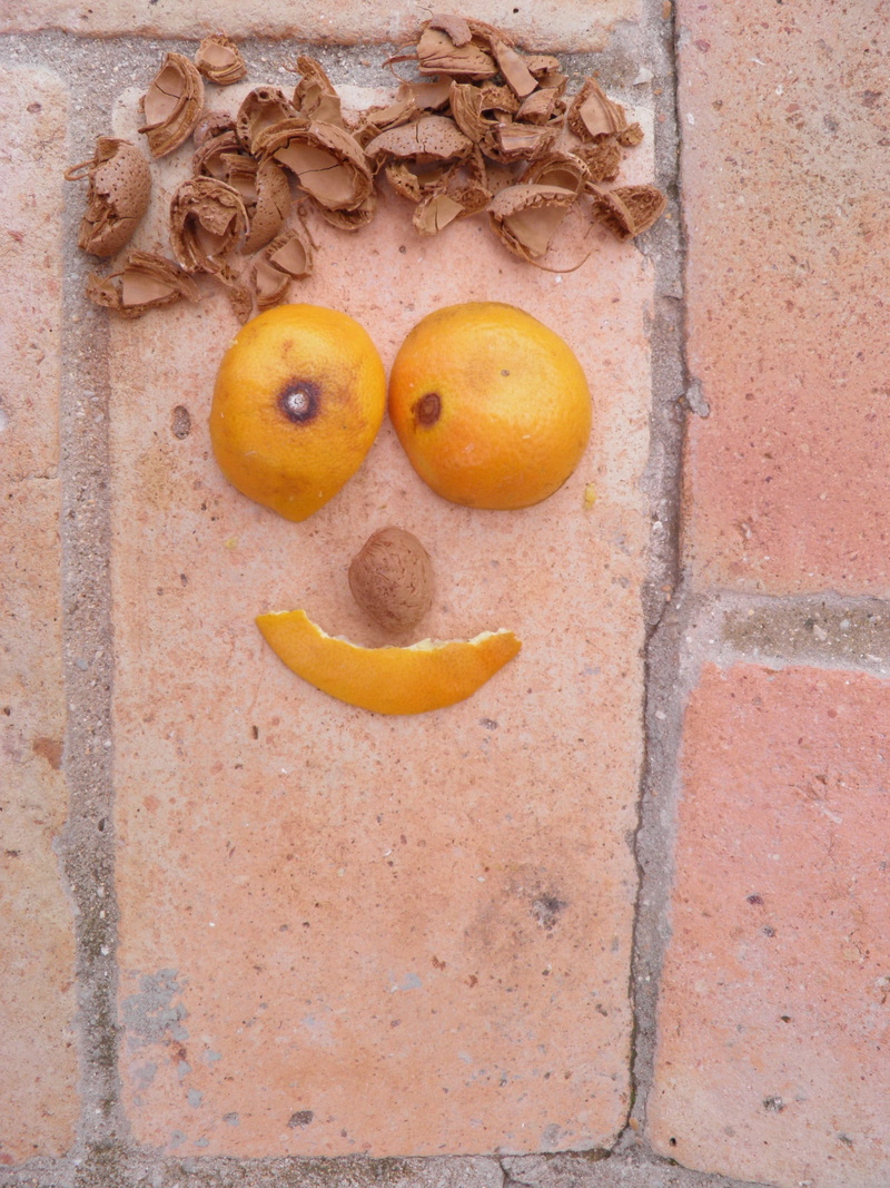 quirky, happy, cross-eyed, 2K, smile, face, wellbeing, art and craft, wall - building feature, close-up, food, funny, creativity, cheerful, funny face