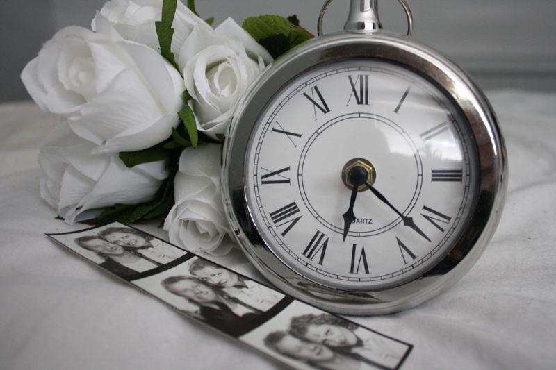 no people, mom and dad, 4K, man and woman, bouquet, pocket watch, instrument of time, nature, circle, watch, parents, hurry, photo strip, rose, high angle view