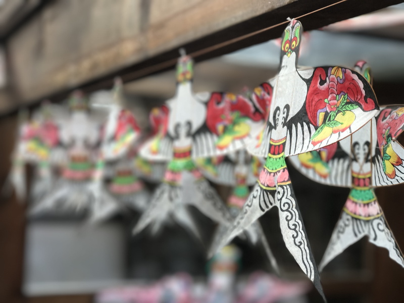festival, humanities, in a row, selective focus, culture, decoration, creativity, reminisce, focus on foreground, hanging, day, retail, human representation