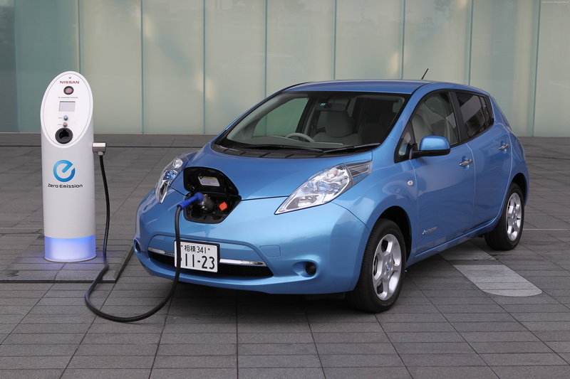 charging, buy, 2015 Detroit Auto Show, rent, Nissan, side, city cars, Best Electric Cars 2015, Nissan LEAF, NAIAS, electric cars, ecosafe, review, 4K