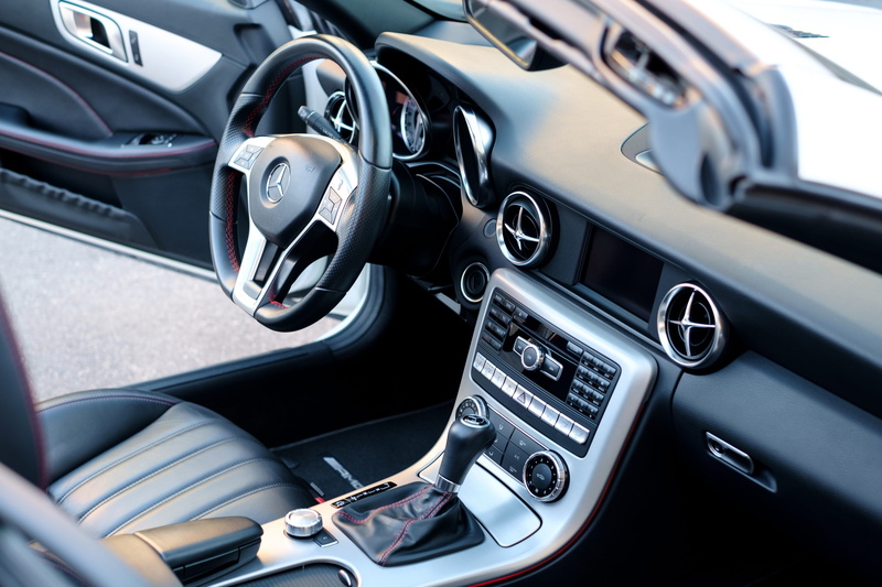 style, vehicle interior, wealth, control panel, dashboard, air vehicle, detailing world, motor vehicle, sport, automobile, motorsport, new, detailer, metal