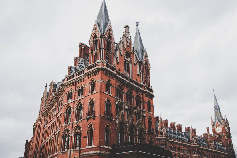 unsplash, no people, gothic style, history, built structure, photographypaulnic, united kingdom, building exterior, building, low angle view, train, 5K