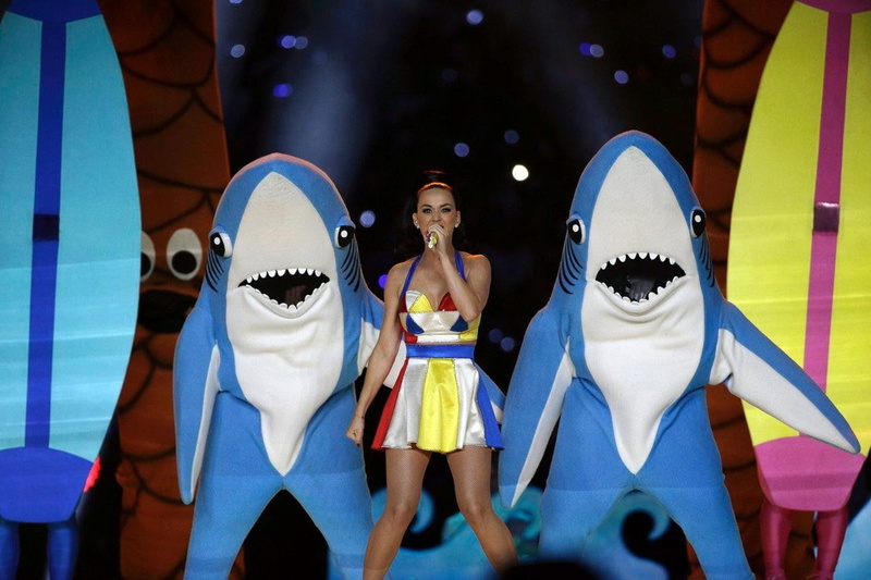 full length, Katy Perry, indoors, women, clothing, front view, NFL, casual clothing, Super Bowl, illuminated, representation, fun, real people, young women