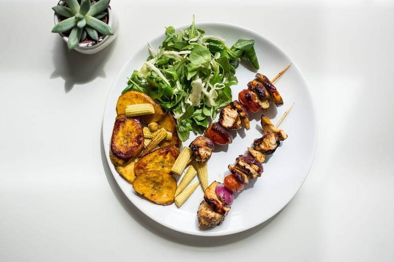 indoors, studio shot, crockery, skewers, spice, chicken meat, Paleo, plate, chicken, wellbeing, food And Drink, serving size, healthy Eating, plantains