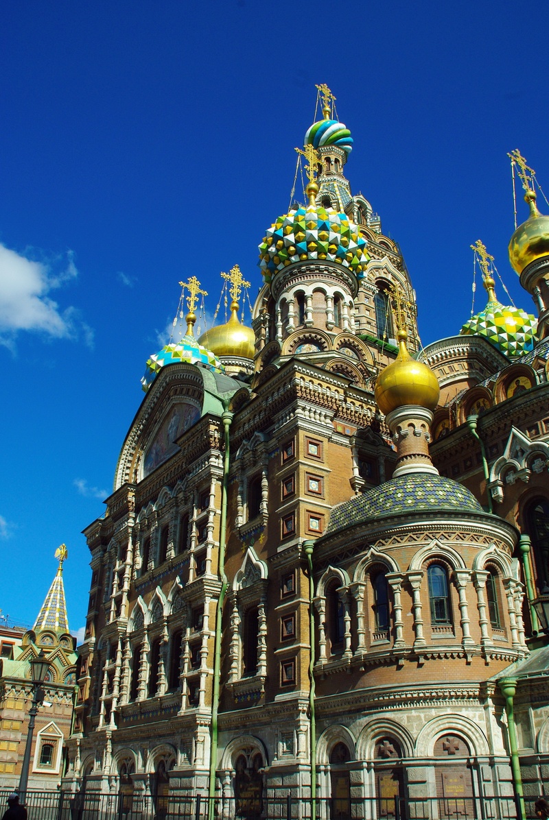 ornate, europe, dome, travel, built structure, nature, place of worship, 2K, tourism, spirituality, famous Place, russia, orthodox, no people, savior on blood