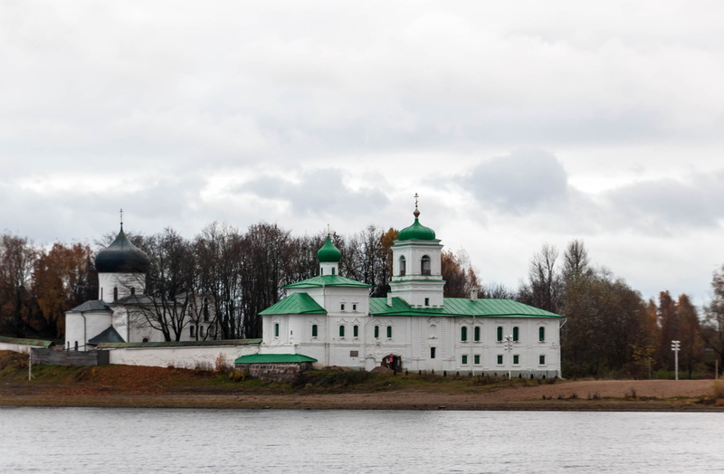 pskov, religion, outdoors, city, culture, great, january, built structure, sky, monastery, river, architecture, ancient, traditional, white, cold, tree