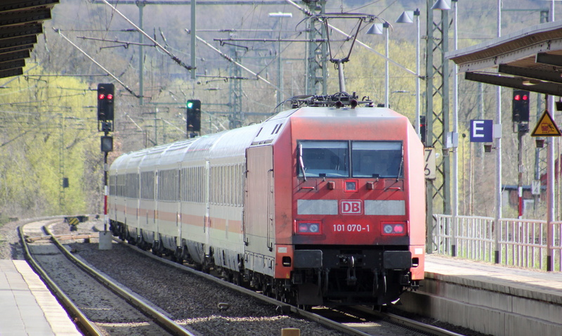built structure, gleise, deutsche bundesbahn, ic, passenger train, mode of transportation, outdoors, on the move, no people, 4K, railway station, public transportation