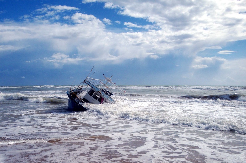 high water, shipwreck, cloud - sky, drama, ship, tragedy, power in nature, ocean, setting, nautical Vessel, atmosphere, horizon over water, 2K, longing