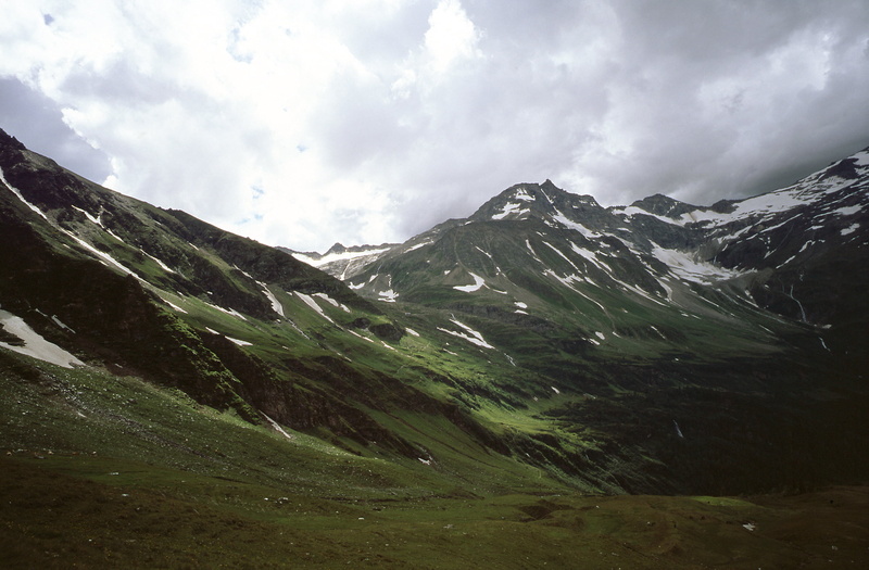 rauris, G21, österreich, aut-aut, velvia, slide, f2.8, austria, nur, scenics, mountain Peak, fuji, outdoors, snow, green, zeiss biogon, ist, daytime, nature
