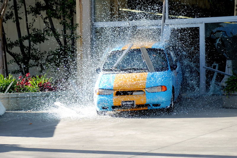 car, damage, motor vehicle, city, enjoyment, outdoors, daytime, wash, accident, spraying, fun, wet, 2K, architecture, nature, motion, childhood, yellow