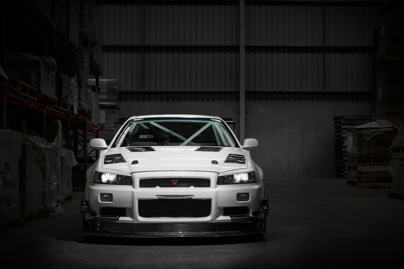 no people, built structure, mode of transportation, auto repair shop, Nissan, stationary, architecture, Skyline, automobile industry, R34, dark warehouse