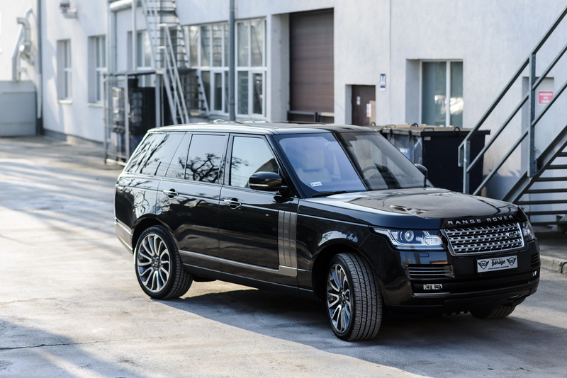 land vehicle, range, street, 4x4, offroad, driving, transportation, extreme, motor vehicle, Range Rover, modern, engine, automobile, sunlight, Truck, mobile
