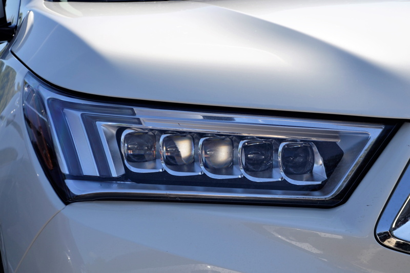 vehicle light, silver colored, drive, metallic, mode of transportation, vintage car, motor vehicle, vehicle part, transportation, illuminated, acura headlamp