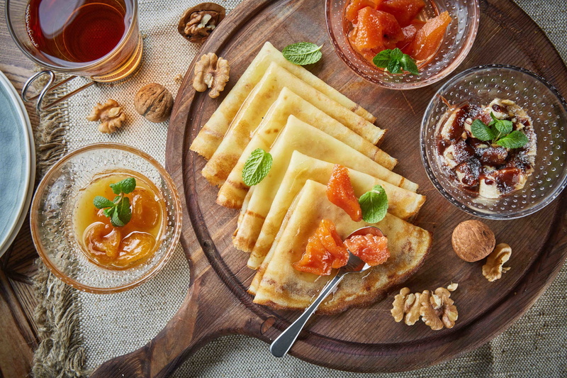 apricot, 2K, nuts, honey, pancakes